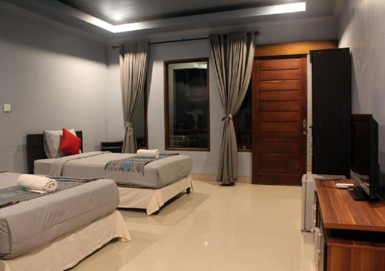 Ridho Malik Hotel Bumbang المظهر الخارجي الصورة
