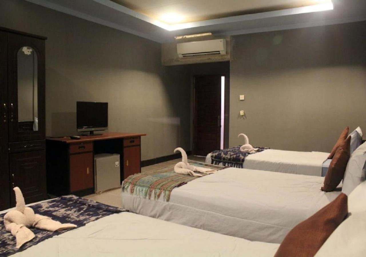 Ridho Malik Hotel Bumbang المظهر الخارجي الصورة